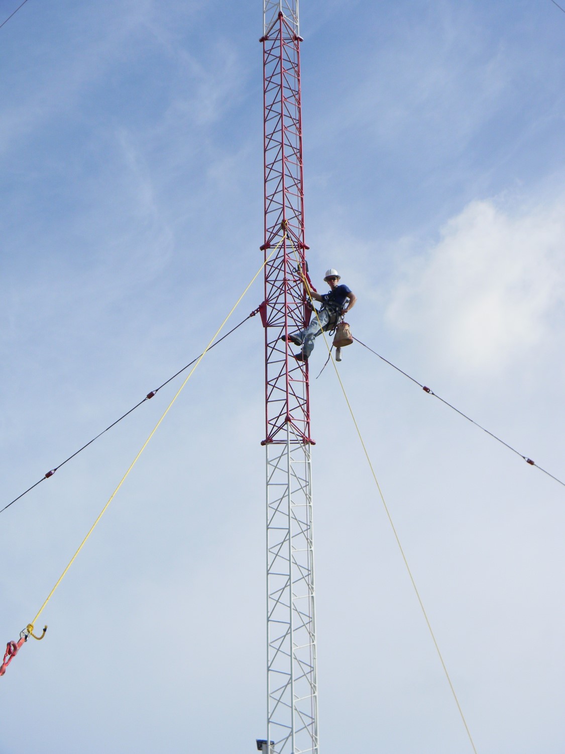 AM Tower Climber – Caribbean Radio Lighthouse